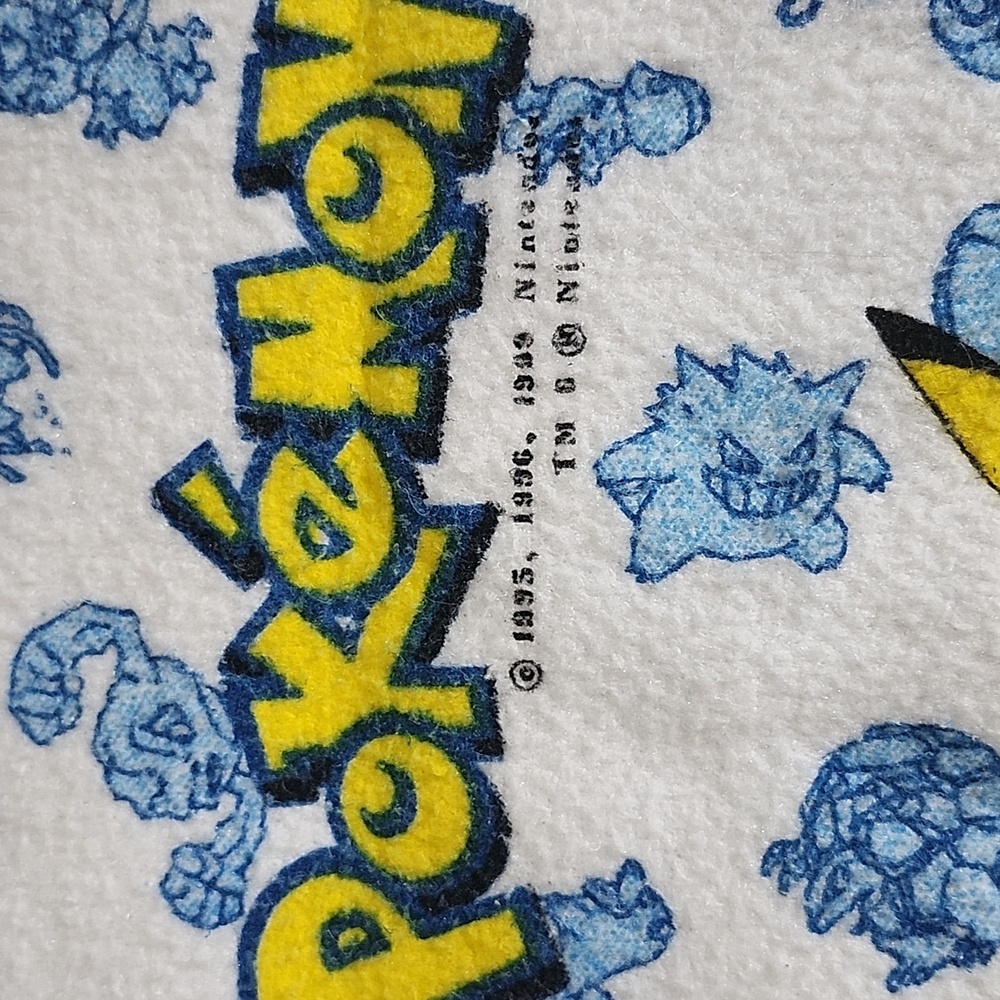 1990's Nintendo Pokemon Pikachu And Friends Blanket Bedding - Picture 2 of 6